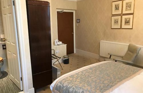 Atherstone Hotel | Chapel House