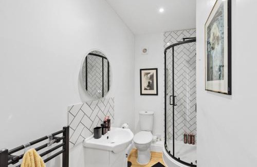 Worcester Haus | Chapter Meadow