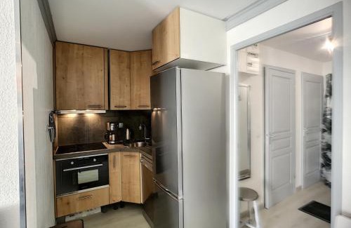 Les Bruyeres Wohnung | Charmant 3 Pièces Rénové, Ski aux Pieds, Balcon Sud, 6 Pers. – Les Bruyères, Rés. Valmonts, 3 Flocons Or - FR-1-178-322
