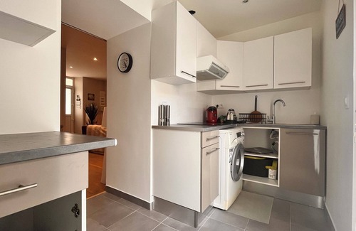 Thorigny-sur-Marne Wohnung | Charmant appartement romantique avec Jacuzzi proche de Disney