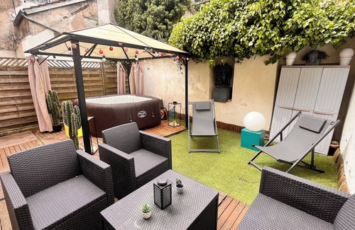 Thorigny-sur-Marne Wohnung | Charmant appartement romantique avec Jacuzzi proche de Disney