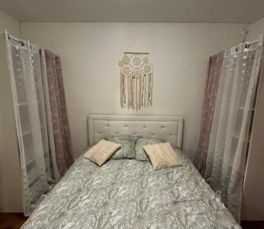 Saint-Cyr-l'Ecole Wohnung | Charmant Appartement F2