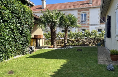 Tilh Haus | Charmant Studio 25 m² Avec Mezzanine et Piscine