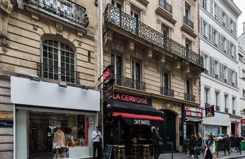 8th Arrondissement Wohnung | Charmant studio près des Champs-Élysées
