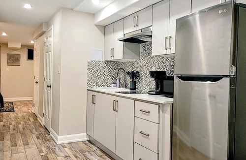 Ajax Wohnung | Charming 1 BDR Studio in Ajax! Sleeps 2