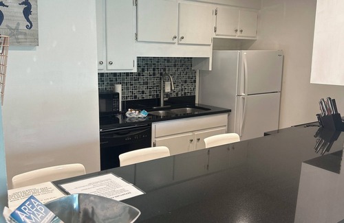 Biltmore Beach Resort | Charming 1-bedroom resort with WiFi, AC in peaceful Panama City Beach