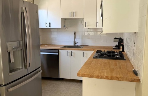 North Berkeley Haus | Charming 1-bedroom duplex house in Berkeley