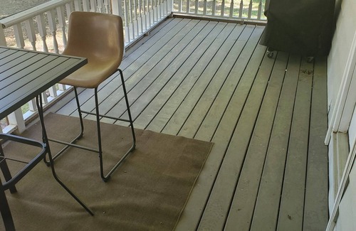 Stockbridge Haus | Charming 1-bedroom house with WiFi, AC in pleasant Stockbridge, event charge