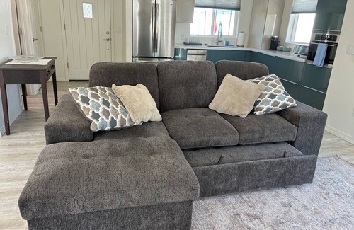 Paradise Valley Village Hütte | Charming 1-bedroon Guest House