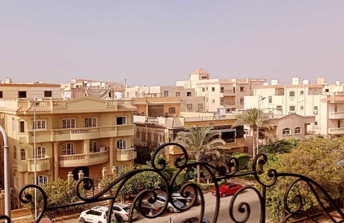 As-Sajil Wohnung | Charming 2-bedroom apartment in delightful New Cairo with WiFi, AC