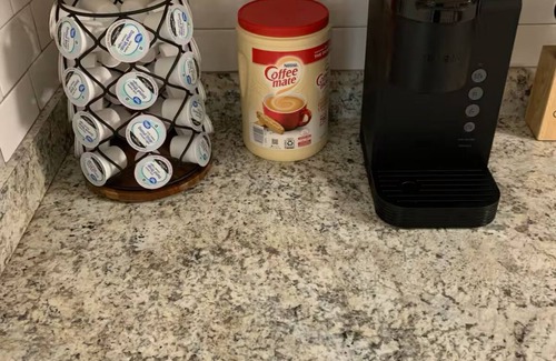 Lawrenceville Haus | Charming 2-bedroom bungalow in lovely Lawrenceville with AC, WiFi