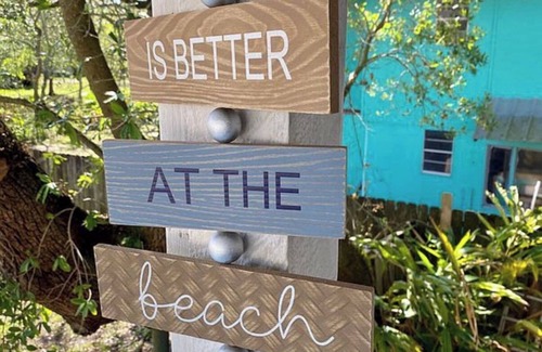 Grand Isle Hütte | Charming 2-bedroom cottage walk to the ocean or bay!