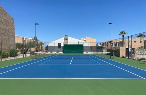 Village Grove Eigentumswohnung | Charming 2-bedroom condo - Styling in Scottsdale with WiFi, AC, fitness room