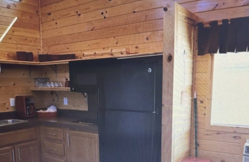 Babb Kabine | Charming 2-bedroom cabin in St Mary’s Glacier