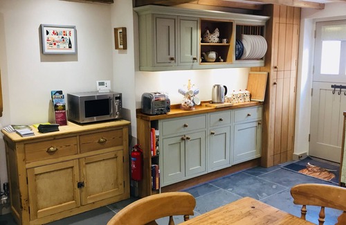 Melbourne Hütte | Charming 2 Bedroom Character Cottage - für 4 Personen