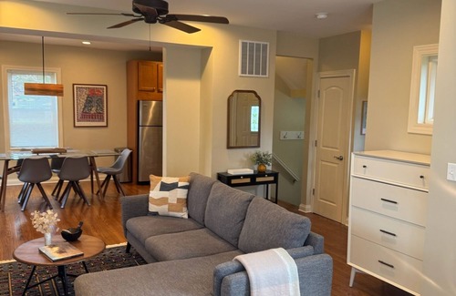 Evanston Haus | Charming 2-bedroom Home with Midcentury Details