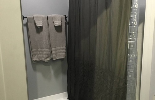 Calhoun Wohnung | Charming 2-bedroom loft apartment with AC, WiFi in fabulous Downtown Calhoun