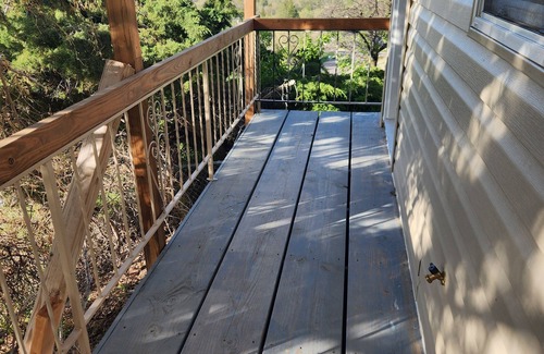 Pocatello Hütte | Charming 2-bedroom Tiny home, with Wi-Fi in Pocatello