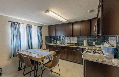 Northeast Heights Haus | Charming 2-bedroom casita with WiFi, AC in fabulous Albuquerque, New Mexico