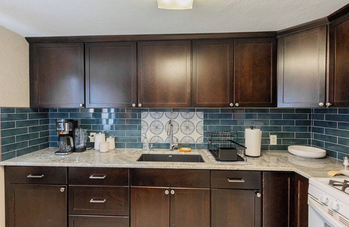 Northeast Heights Haus | Charming 2-bedroom casita with WiFi, AC in fabulous Albuquerque, New Mexico