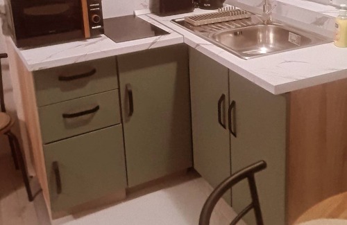 Kazanlak Wohnung | Charming 2-bedroom ZAPAD1 apartment with AC, WiFi in delightful Kazanlak