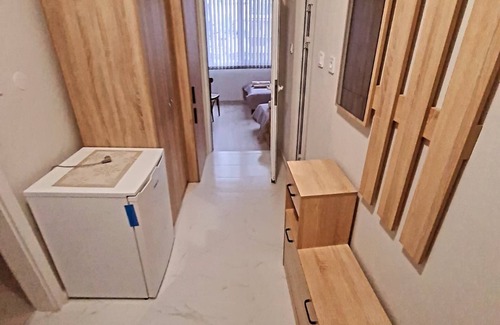 Kazanlak Wohnung | Charming 2-bedroom ZAPAD1 apartment with AC, WiFi in delightful Kazanlak