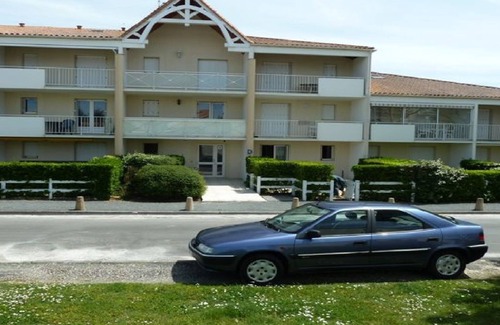 Vaux-sur-Mer Wohnung | 2 Zimmer in RDJ A VAUX S / MER - Privatpool - Strand von PONTAILLAC (17