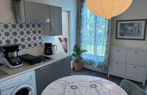 Noisy-le-Grand Wohnung | Charming 2pieces on the banks of the Marne adjoining the garden