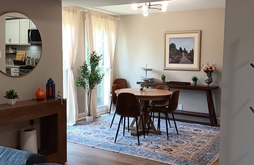 Gaithersburg Wohnung | Charming 3-bed/2-bath apartment with AC, WiFi, near Washington DC & Seneca Park