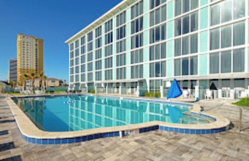 Ortona North Villa | Charming 3-bedroom villa with WiFi, fitness room in lovely Daytona Beach