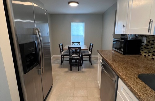 Pleasantville Haus | Charming 3-bedroom house in peaceful Pleasantville with AC, WiFi