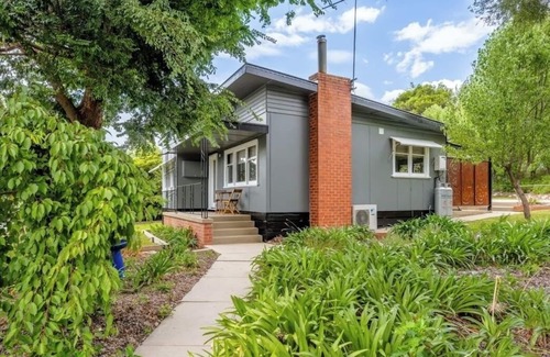 Beechworth Hütte | Charming 3-bedroom cottage in historical Beechworth