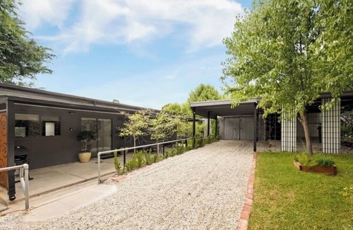 Beechworth Hütte | Charming 3-bedroom cottage in historical Beechworth