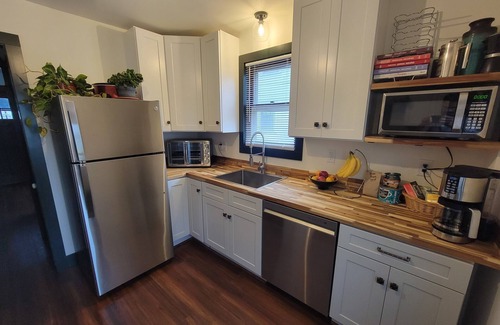 Fort Wayne Haus | Charming 3-bedroom house in delightful Fort Wayne with WiFi, AC