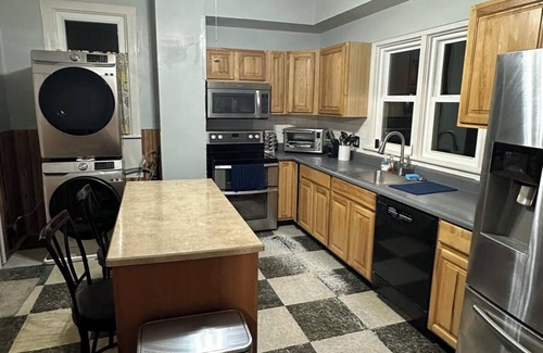 Huntingdon Haus | Charming 3-bedroom house with WiFi & AC in a good central location in Huntingdon