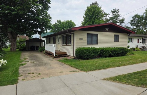 Cassville Haus | Charming 3-bedroom home in the heart of Cassville!