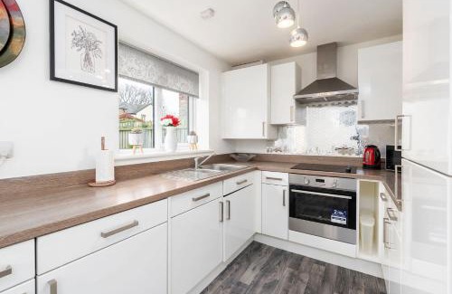 Doncaster Haus | Charming 3 Bedroom Home with Garden near Doncaster