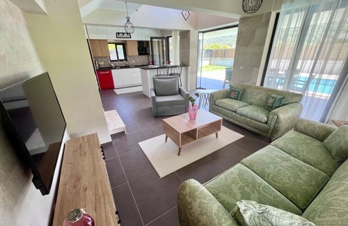 Bucak Villa | Charming 4-bedroom villa with fitness room, WiFi in beautiful Fethiye #2