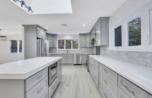 East Patchogue Haus | Charming 4-bedroom house with AC, WiFi in superb East Patchogue