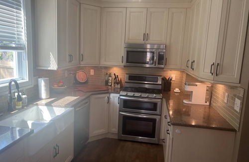 Fargo Haus | Charming 4 bedroom, 2 bath home near dowtown Fargo.