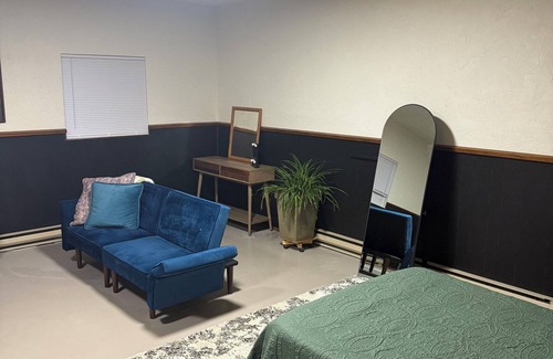 Pendleton Sonstige | Charming 4-bedroom farmhouse in Pendleton! Close to downtown, room for everyone!