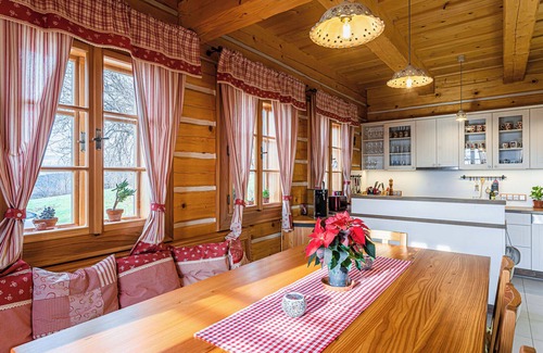 Mirova pod Kozakovem Haus | Charming 4-bedroom country house in lovely UNESCO Czech Paradise area with WiFi