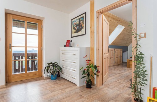 Mirova pod Kozakovem Haus | Charming 4-bedroom country house in lovely UNESCO Czech Paradise area with WiFi