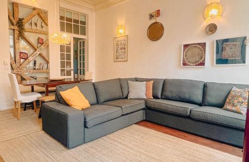 Santos Wohnung | Charming 5 Bedroom Apartment in Traditional Lisbon