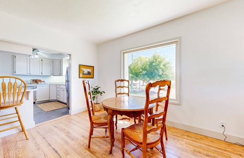 Burley Haus | Charming and serene home with al fresco dining, wood fireplace, & mtn views