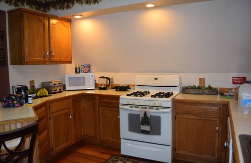 James Creek Haus | Charming and Spacious A-Frame minutes from James Creek Launch - Raystown Lake