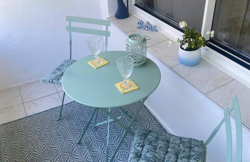 Santa Margarida Wohnung | Charmante Wohnung zur Miete in Roses, Costa Brava! 0 Meter vom Strand entfernt.