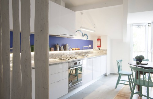 Pena Wohnung | Charmantes Loft im Zentrum von Lissabon, Lisboa vida boa 5