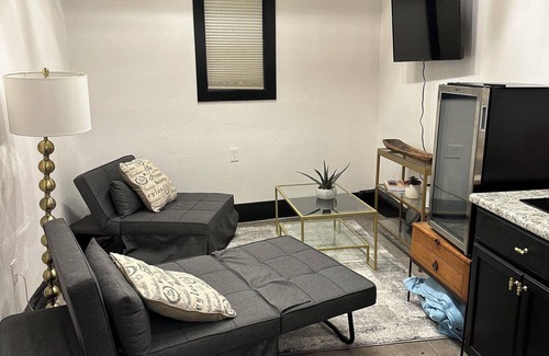 Bayou St. John Haus | Charming Bayou Bungalow Tiny House in New Olreans's Best Neighborhood