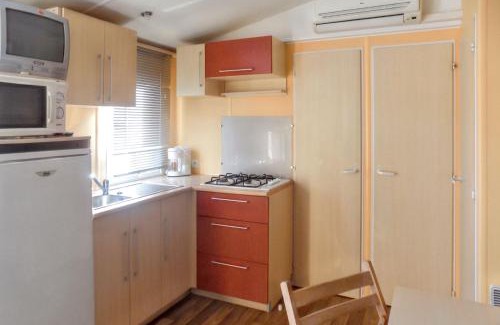 Burinhosa Haus | Charming Bungalow in Pataias with Shared Pool